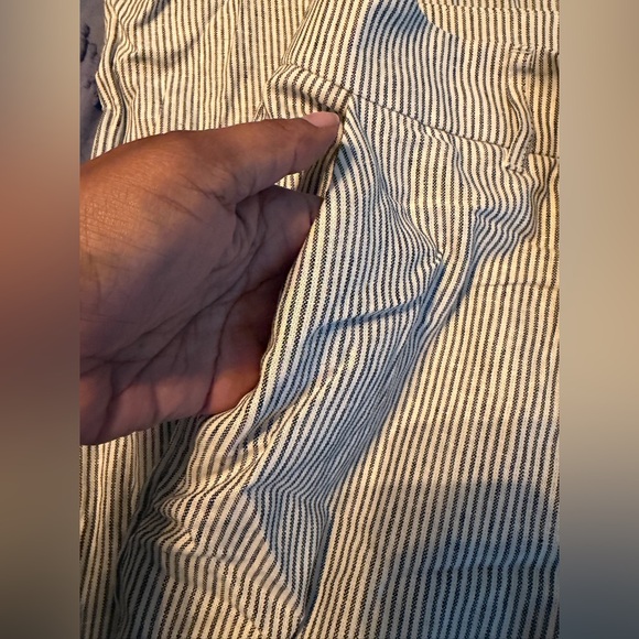 Elegant Gray Wide-Leg Women's Pants - Picture 8 of 16